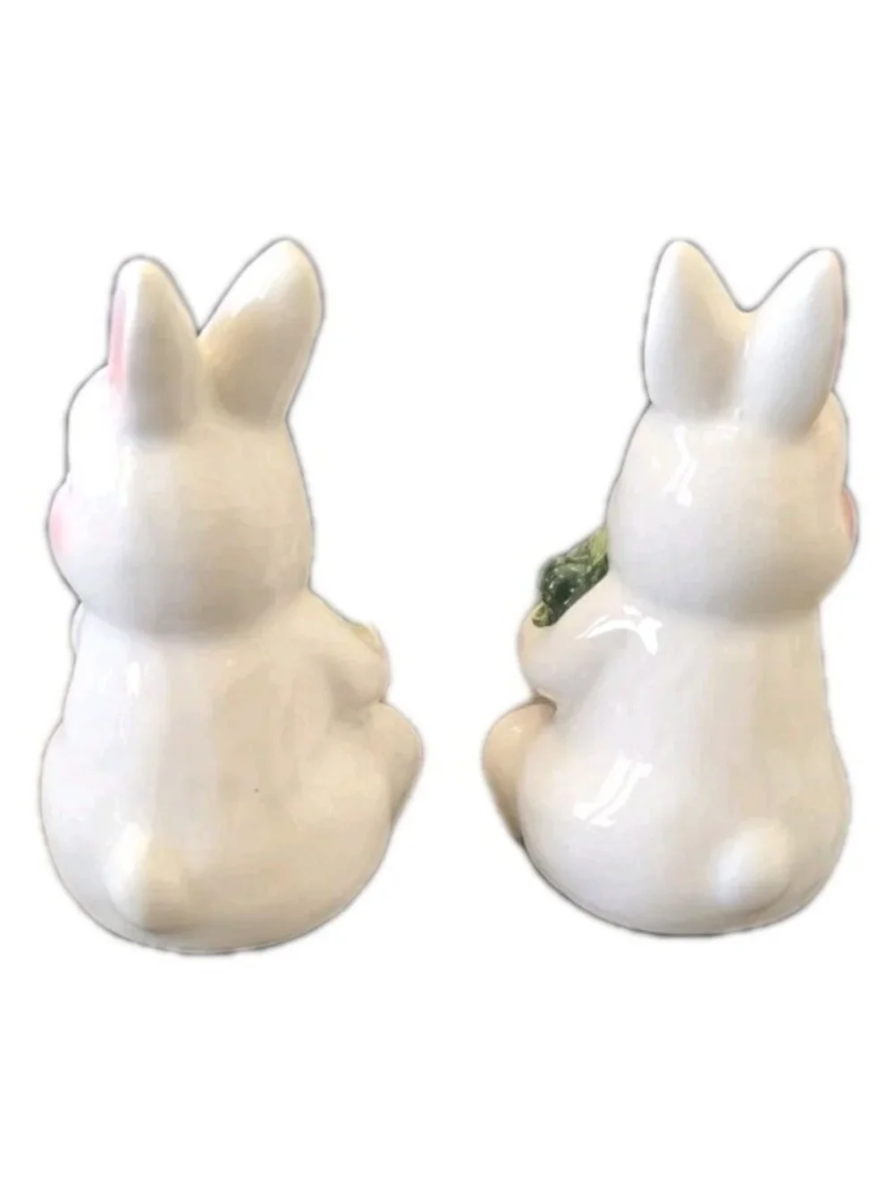 New Easter Bunny Holding Strawberry Salt & Pepper Shakers Party Dinning Set